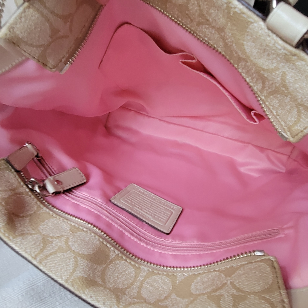Coach Chelsea Heritage Tote with Matching Wristlet & Card Holder - Picture 10 of 15
